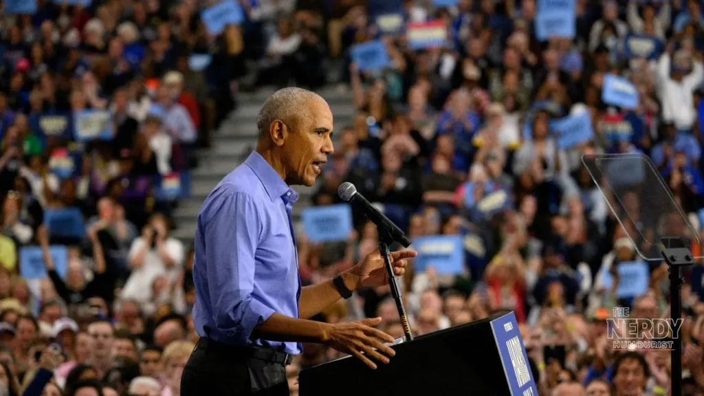 Barack Obama addressing a large rally crowd — Obama midterm rallies