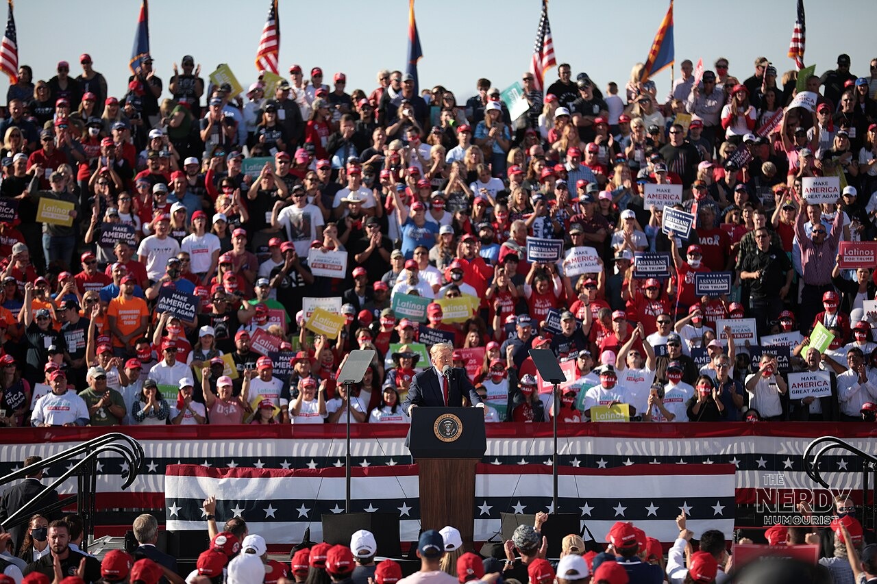 President Donald Trump addresses supporters at a campaign rally ahead of the 2026 midterm elections (file photo)