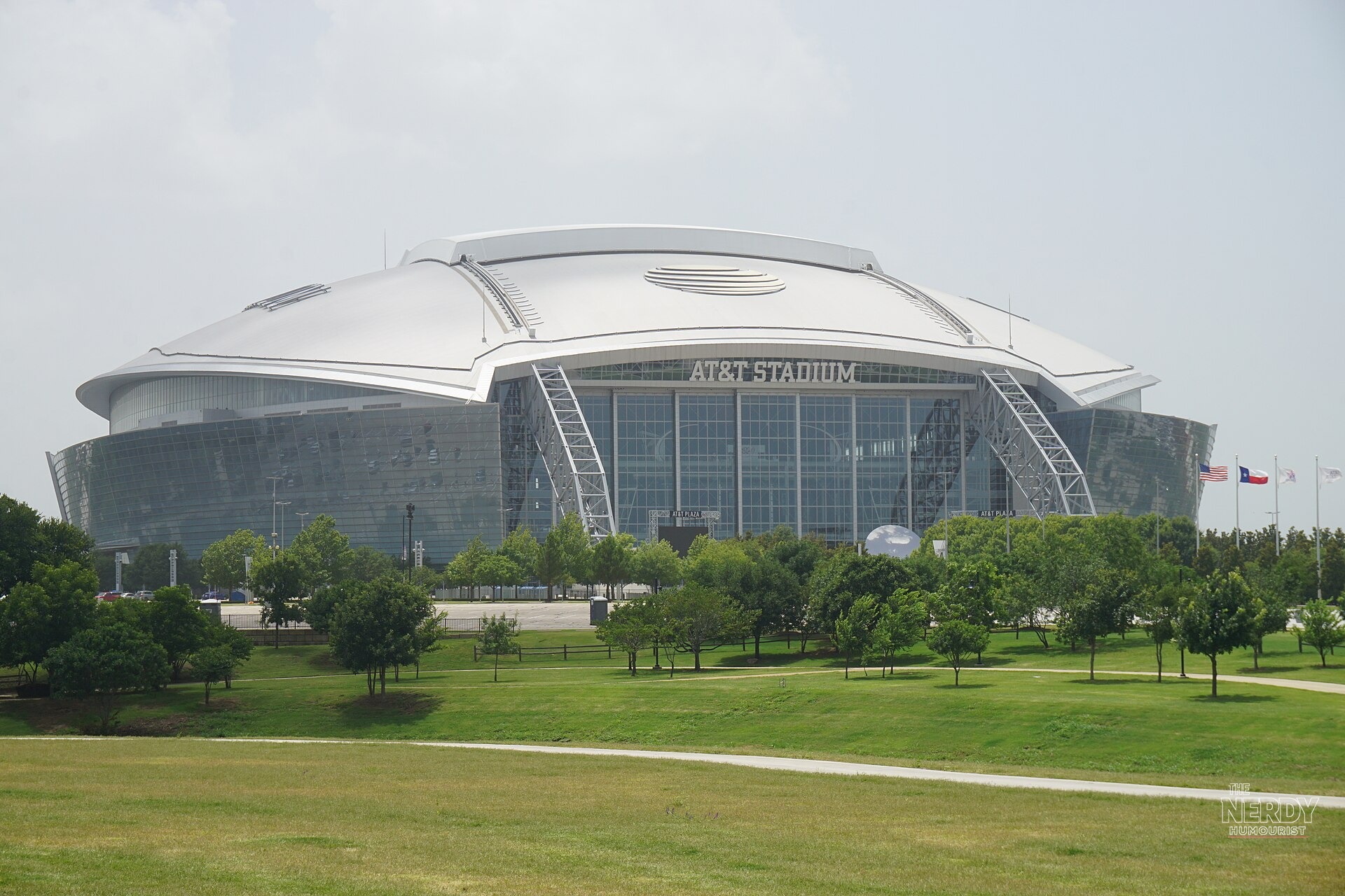 AT&T Stadium hosts Buccaneers vs Cowboys TNF on Thursday Night Football