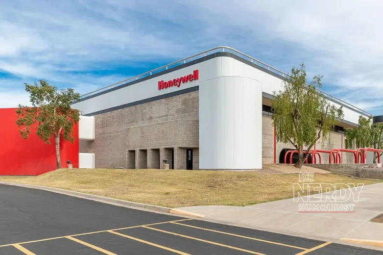 Honeywell Aerospace facility — Honeywell Q3 2026 earnings highlighted a nearly $19 billion process automation backlog