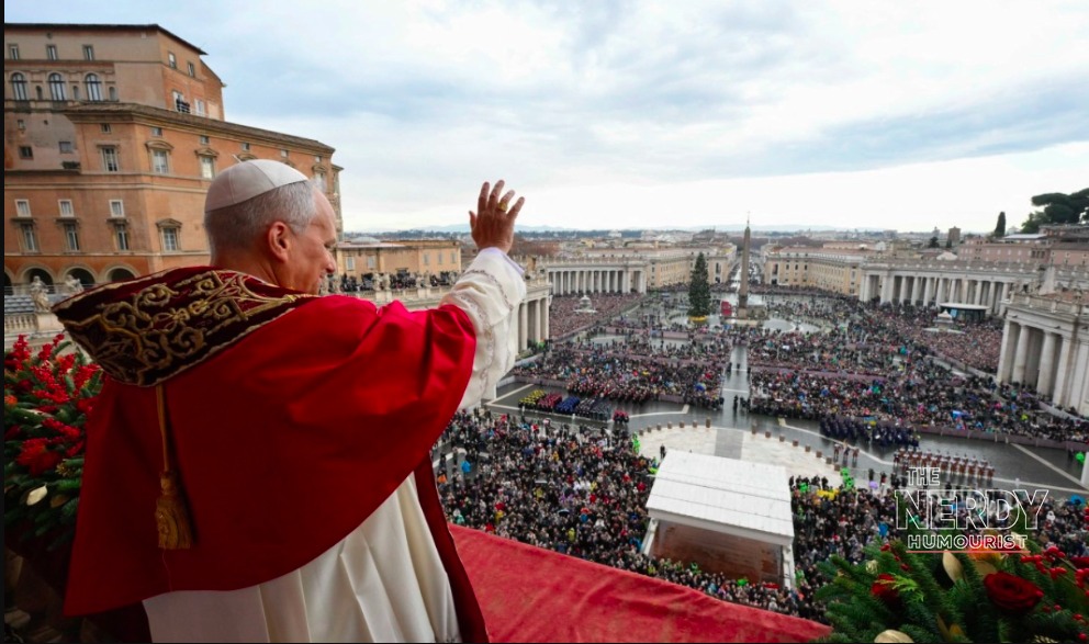 Pope Leo XIV lung cancer: the pope greeting the faithful at a public appearance